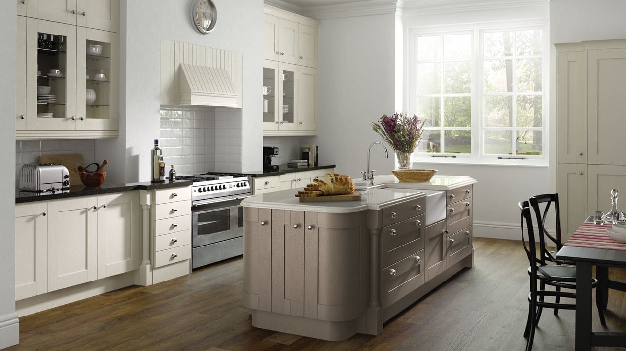 gallery-rigid-painted-hickory-ivory-wood-shaker