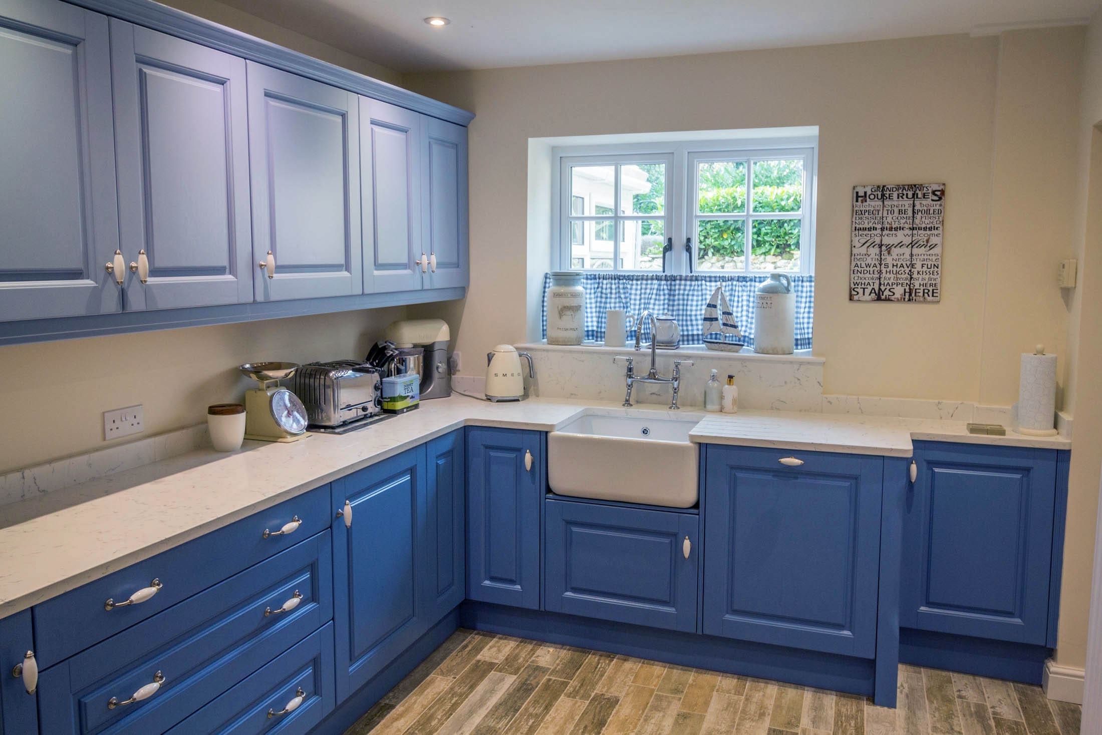 kitchens-electrical-installations-modern-complete-service kitchens-electrical-installations-modern-complete-service